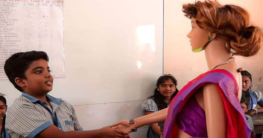 ভারতে ক্লাসে পাঠদান করছেন এআই শিক্ষক ‘আইরিশ’